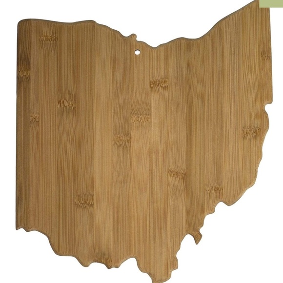 Totally Bamboo Ohio State Shaped Bamboo Serving and Cutting Board - Picture 4 of 13